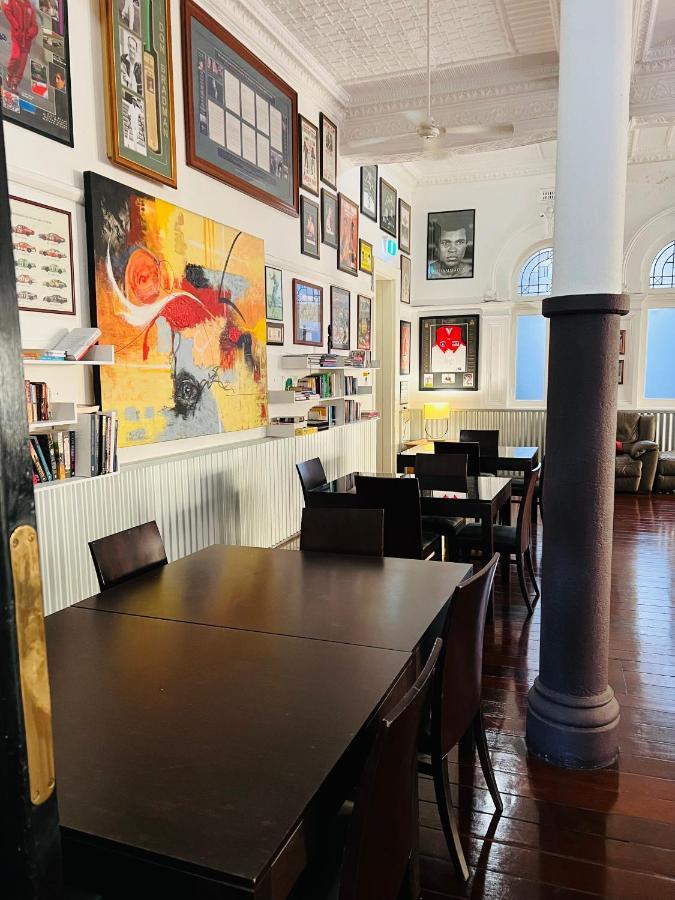 Wallaby Backpackers Hostel Perth - Note - Valid Passport Required To Check In - Buitenkant foto