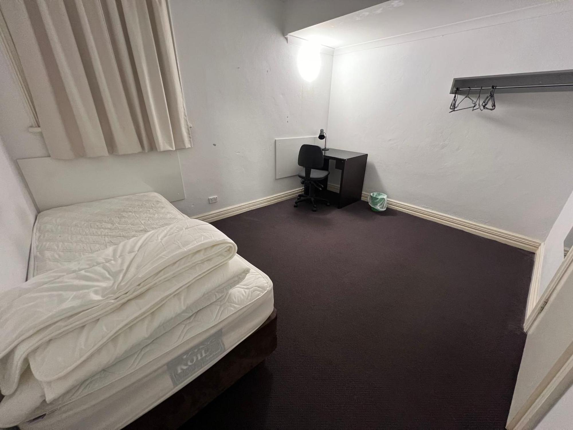 Wallaby Backpackers Hostel Perth - Note - Valid Passport Required To Check In - Buitenkant foto